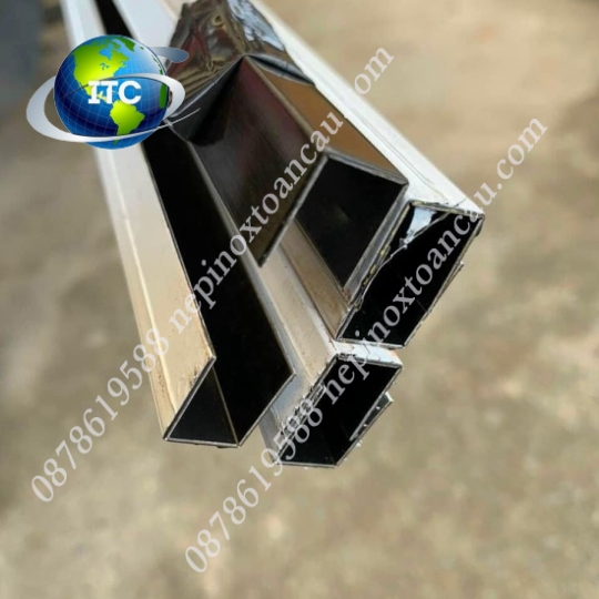 U15 INOX, Nẹp u ốp kính 12 li