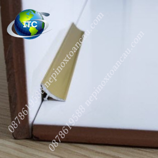 NẸP NHÔM GÓC TRONG MC6.8