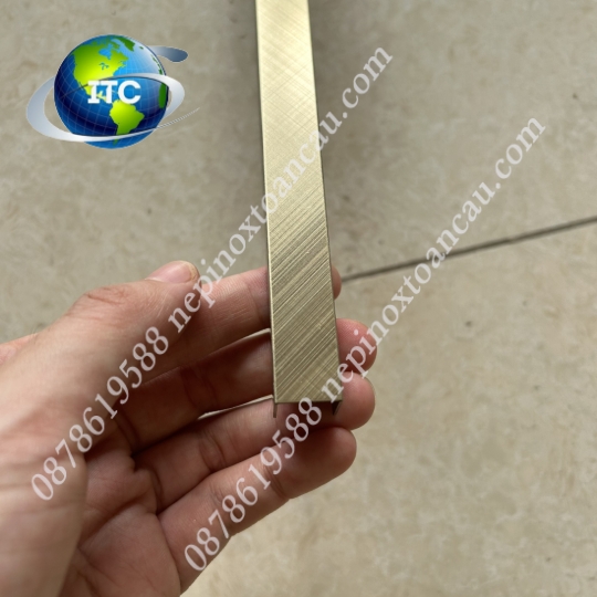 Nẹp U INOX MÀU VÀNG XƯỚC CARO