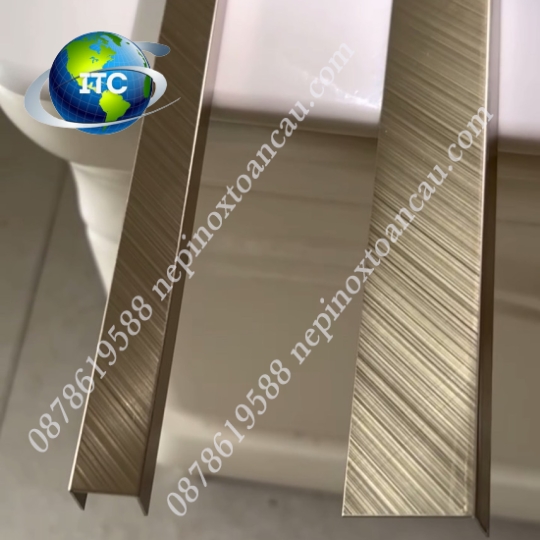 Nẹp L INOX MÀU VÀNG XƯỚC CARO